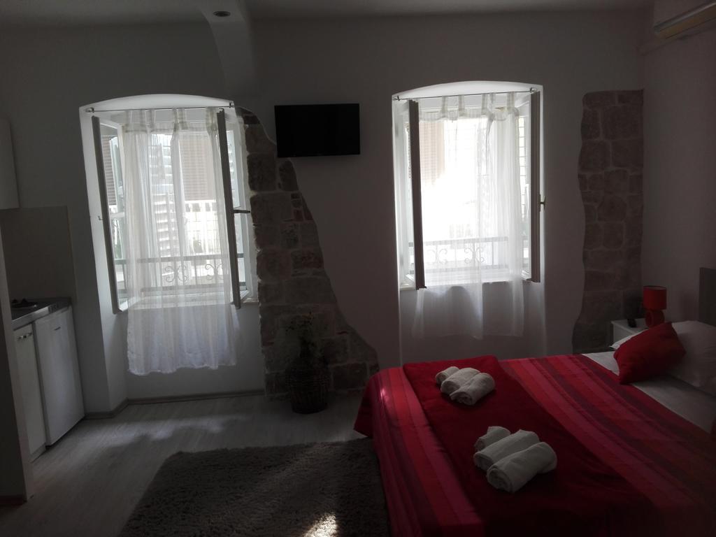 Apartman Drazin Kaštela Zewnętrze zdjęcie